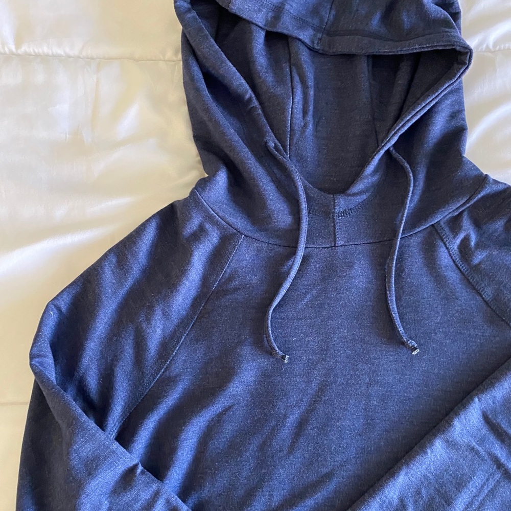 Dip athletic hoodie